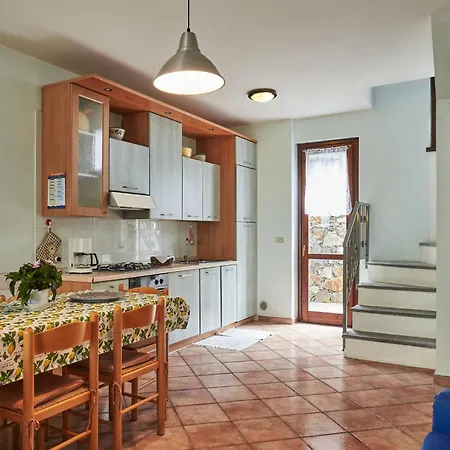 Сasa de vacaciones Holiday Rustico Belvedere-1 By Interhome